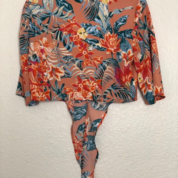 BCBG MAxazria crop tops for women - Picture 4 of 6